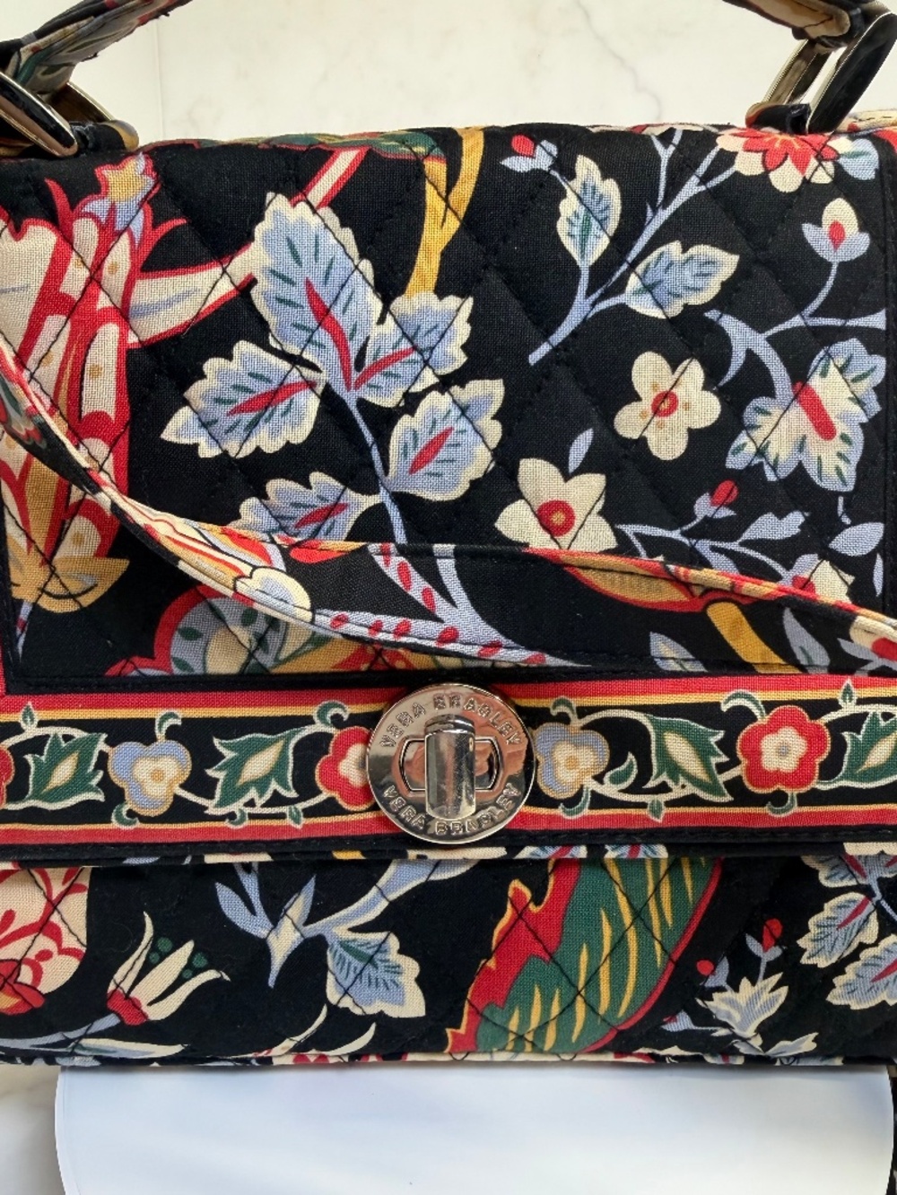 Vera Bradley Versailles Julia Crossbody Bag with Turnlock Closure - Picture 4 of 9